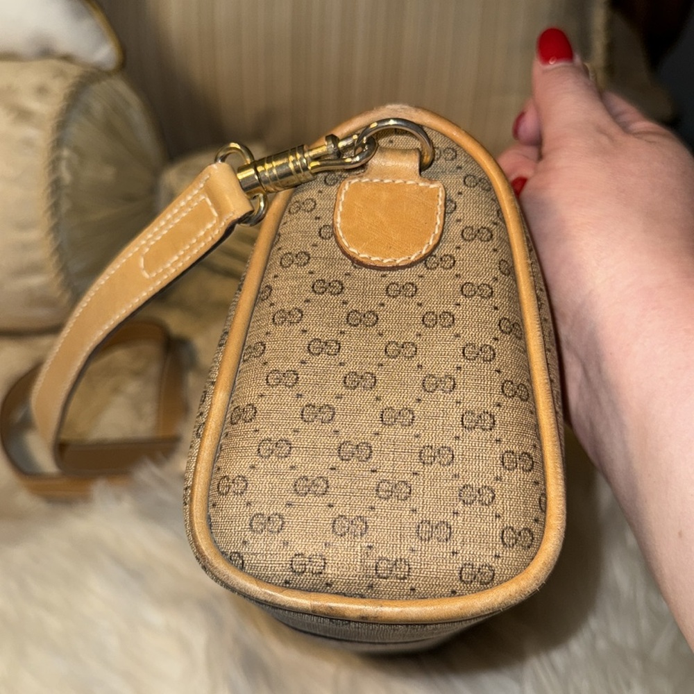 Gucci Micro GG Monogram Vintage Brown Leather Designer Handbag - Picture 8 of 17